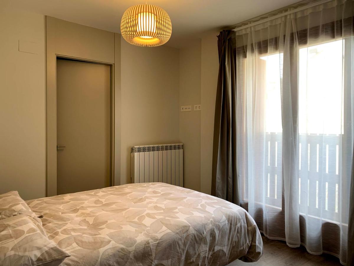 Bpirineos-Salenques Apartment Benasque Bagian luar foto
